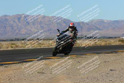 media/Dec-18-2022-SoCal Trackdays (Sun) [[8099a50955]]/Turn 4 Inside (10am)/